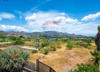 Vista delle montagne - Terreno agricolo via pasteria
 
19E, Calatabiano - foto 6