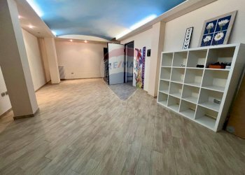 Stanza vuota - Casa indipendente via Germania
 
3, Manfredonia - foto 13