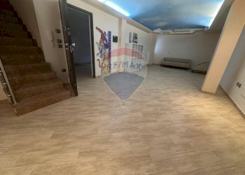 Stanza vuota - Casa indipendente via Germania
 
3, Manfredonia - foto 14