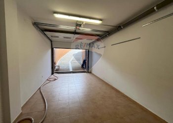 Parcheggio - Casa indipendente via Germania
 
3, Manfredonia - foto 15