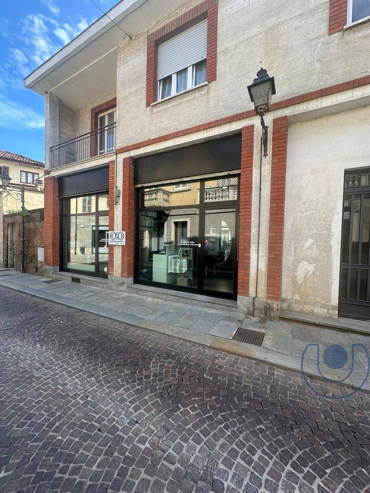 Facciata - Stabile - Palazzo via Guglielmo Marconi, Chieri - foto 3