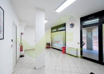 Foto 5 - Negozio Via Agnese Pasta
 
34, Melzo - foto 5