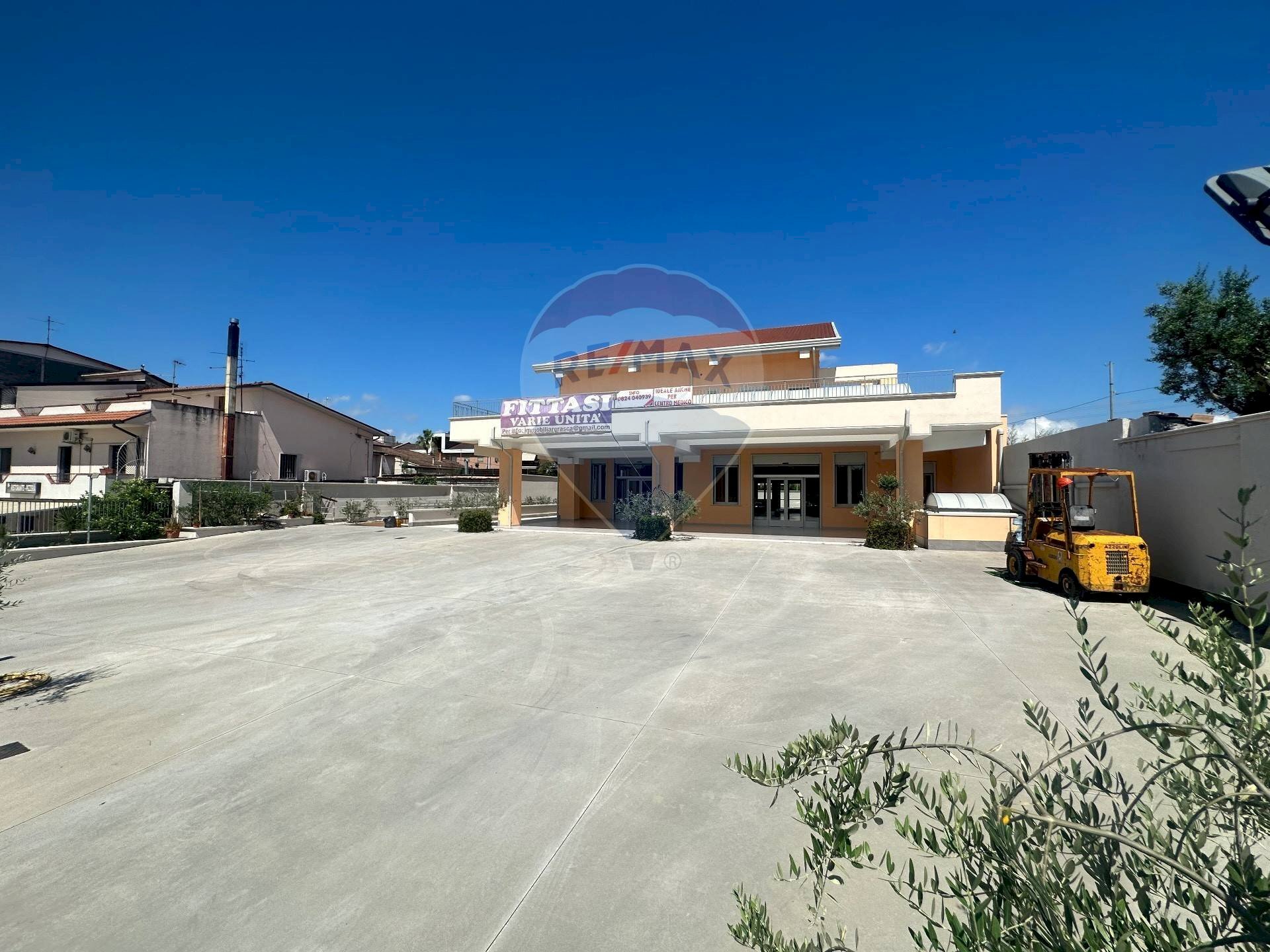 Casa all\'aperto - Commercial Premises Benevento - photo 2