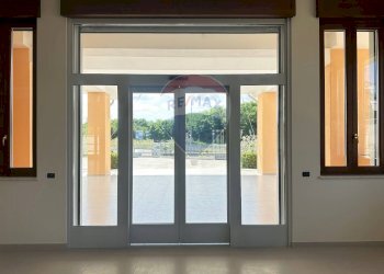 Stanza vuota - Commercial Premises Benevento - photo 11