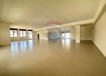 Stanza vuota - Commercial Premises Benevento - photo 14