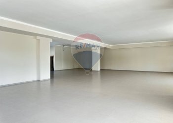 Stanza vuota - Commercial Premises Benevento - photo 21