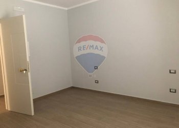 Stanza vuota - Commercial Premises Benevento - photo 27