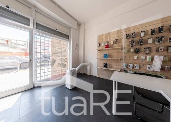 Foto 9 - Negozio Via Carlo Francesco Bellingeri, Roma - foto 9