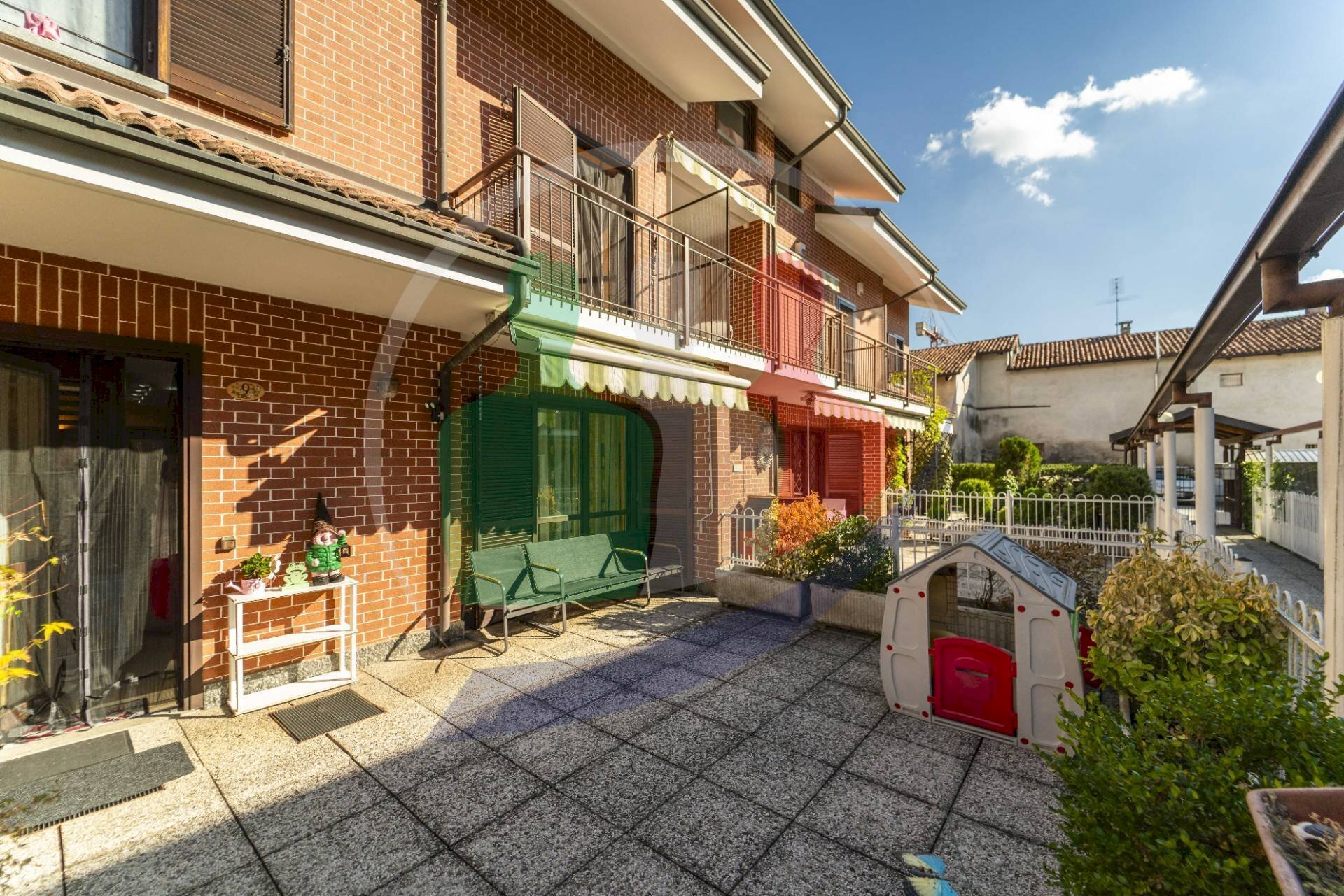 Foto 1 - Terraced Villa Via San Desiderio
 
7, Vinovo - photo 1