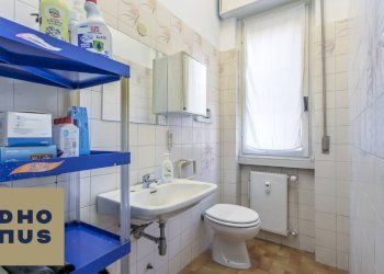 Foto 13 - Locale Commerciale Via Vittorio Veneto
 
57, Bonate Sotto - foto 13