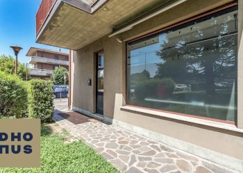 Foto 17 - Locale Commerciale Via Vittorio Veneto
 
57, Bonate Sotto - foto 17