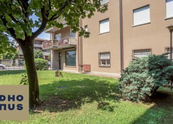 Foto 20 - Locale Commerciale Via Vittorio Veneto
 
57, Bonate Sotto - foto 20