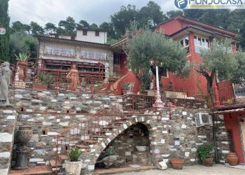 esterno - Casa semi indipendente VIA BUONARROTTI, Seravezza - foto 1