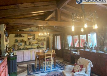 soggiorno - Casa semi indipendente VIA BUONARROTTI, Seravezza - foto 15