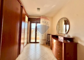 Hall / corridoio - Quadrilocale VIA TEVERE
 
41, Marano di Napoli - foto 33