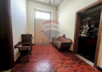 Hall / corridoio - Casa indipendente Via Geofilo
 
25, Mesagne - foto 4