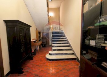 Scale - Casa indipendente Via Geofilo
 
25, Mesagne - foto 8