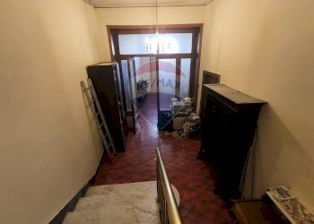 Hall / corridoio - Casa indipendente Via Geofilo
 
25, Mesagne - foto 9