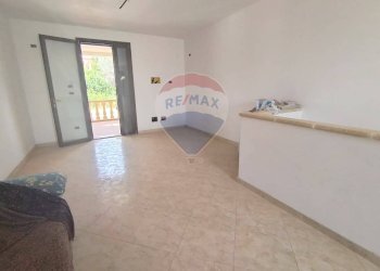 Stanza vuota - Villa a Schiera Salve - foto 4