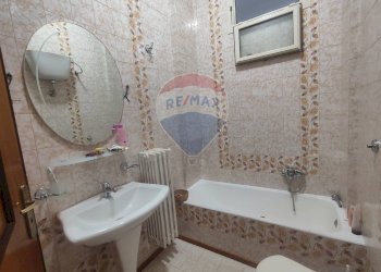 Bagno - Independent house Via Vincenzo Bellini
 
10, San Vito dei Normanni - photo 11