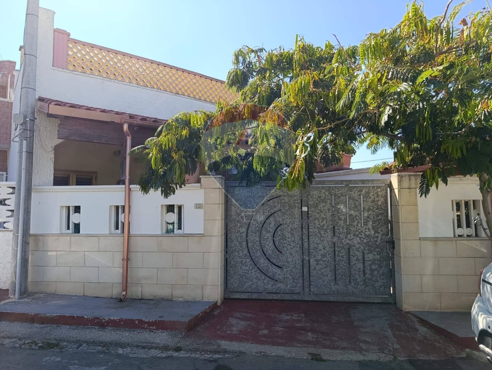 Edificio all\'aperto - Casa indipendente Via Della Grotta
 
20, Torchiarolo - foto 2