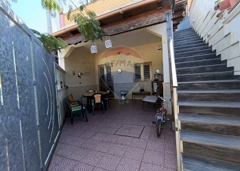 Scale - Casa indipendente Via Della Grotta
 
20, Torchiarolo - foto 5