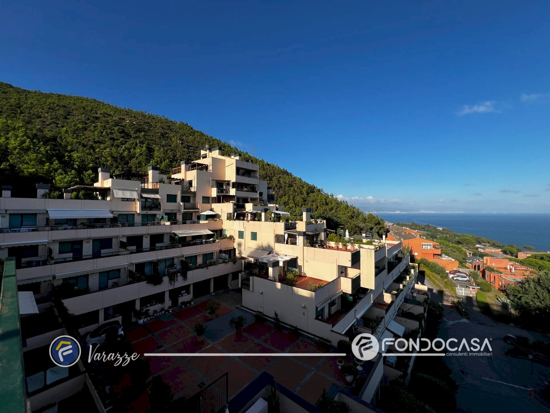 Foto 3 - Bilocale Via delle ginestre
 
34, Varazze - foto 3