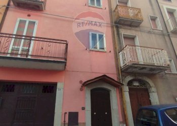 Edificio all\'aperto - Casa indipendente Corso Regina Margherita
 
19, Sant'Elia a Pianisi - foto 2