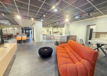 Foto 15 - Locale Commerciale Via Di Montramito, Massarosa - foto 15