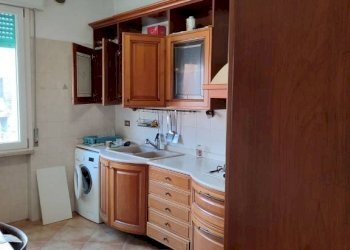 Cucina - Quadrilocale via Enrico Toti, Peschiera Borromeo - foto 7