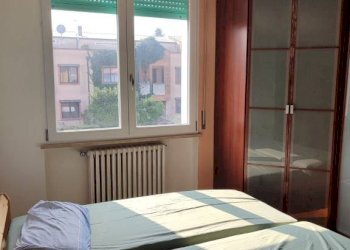 Camera da letto - Independent house via Enrico Toti, 1, Peschiera Borromeo - photo 19