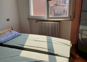 Camera da letto - Independent house via Enrico Toti, 1, Peschiera Borromeo - photo 22