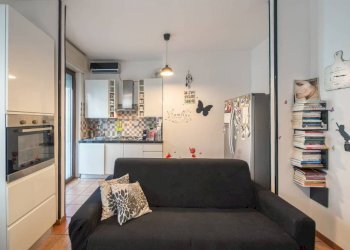 CUCINA - Bilocale via Fratelli Rosselli, Peschiera Borromeo - foto 8