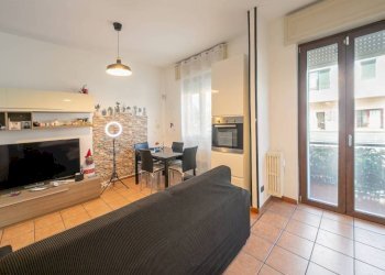 SOGGIORNO 1 - Two-room apartment via Fratelli Rosselli, Peschiera Borromeo - photo 11