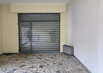 Shop Via Alvarado 44, Modena - photo 2