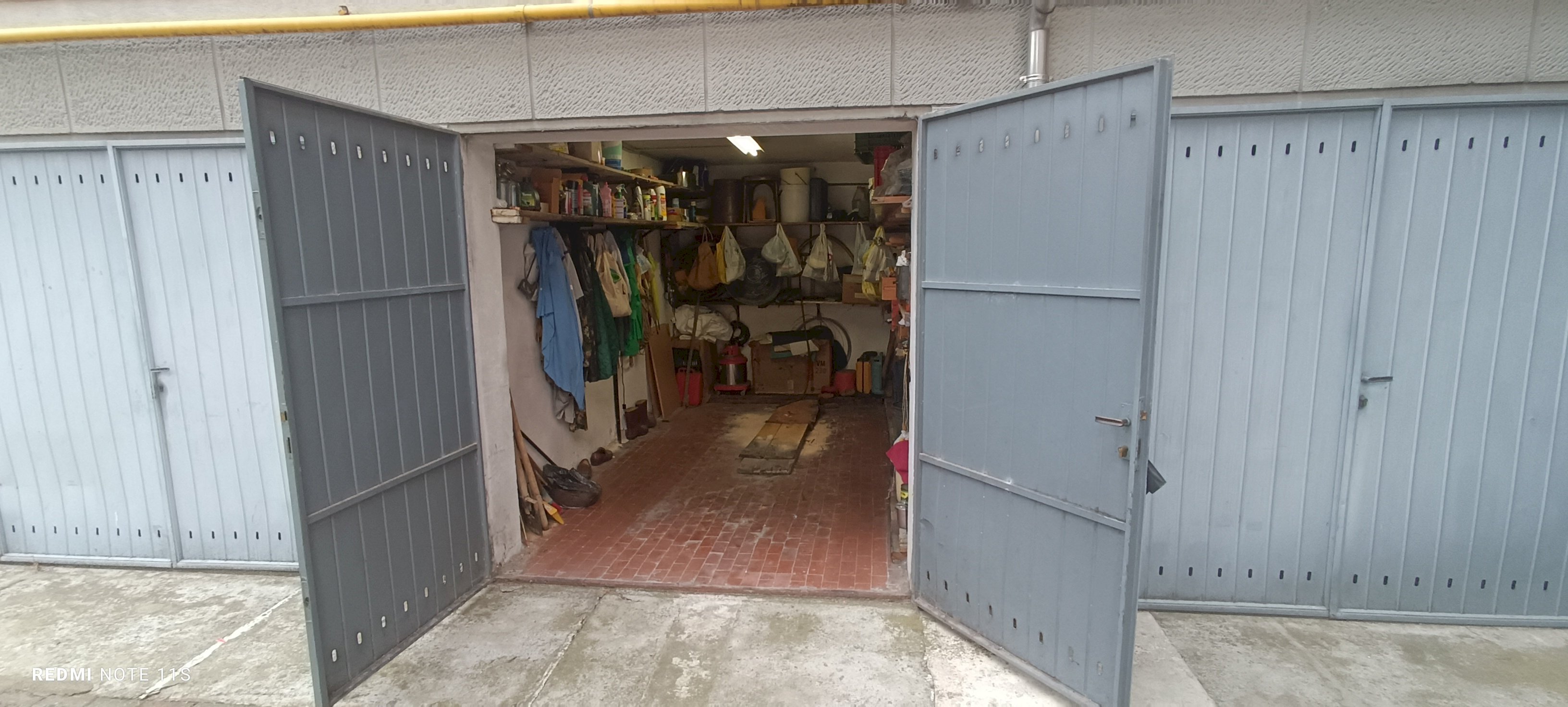 Box via Castel Bolognese, 4, Bologna (zona Croce Coperta) - foto 3