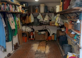 Box via Castel Bolognese, 4, Bologna (zona Croce Coperta) - foto 4