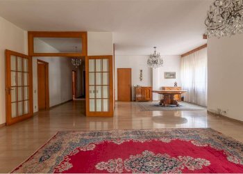 Appartamento Modena (zona Buon Pastore - Parco Amendola) - foto 1