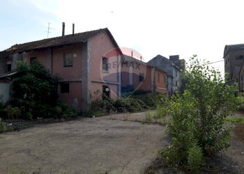 Building land via Circonvallazione, 1
Pertengo, Pertengo - photo 1
