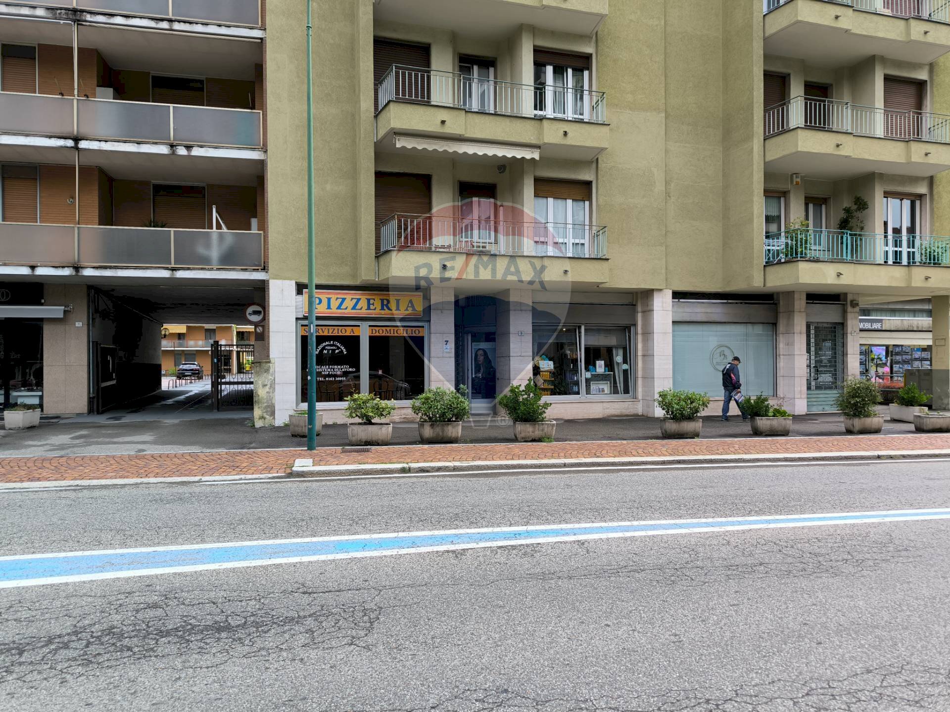 Shop via Vittorio Veneto, 11
Borgosesia, Borgosesia - photo 3
