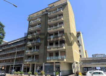 Negozio via Vittorio Veneto, 11
Borgosesia, Borgosesia - foto 1