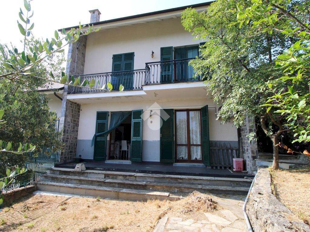 Terraced Villa Via Miramare, Leivi - photo 1
