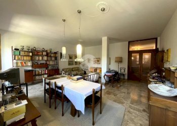 Appartamento Via Lorenzo Garda, Ivrea - foto 9