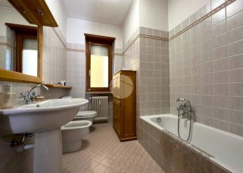 Appartamento Via Lorenzo Garda, Ivrea - foto 11