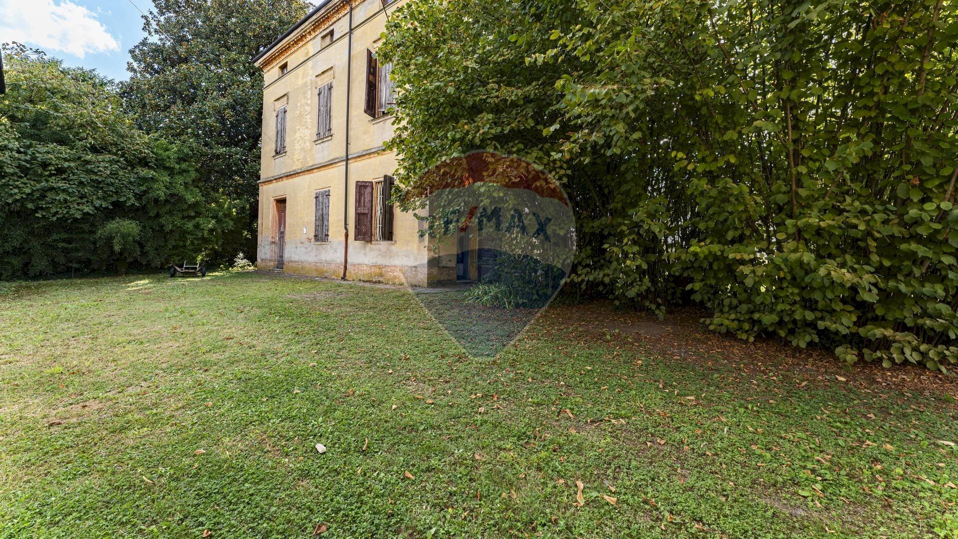 Villa Strada Villanova, 37 
 Villanova, Modena (zona Villanova) - foto 1