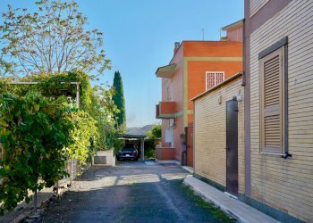 Foto 2 - Quadrilocale Via Delle Vigne
58 b, Roma - foto 2