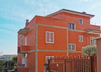 Foto 1 - Bilocale via delle Vigne
 
58 b, Roma - foto 1