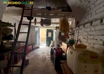 Foto 3 - Magazzino via fiume
 
47, Palombara Sabina - foto 3