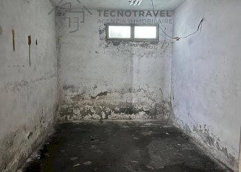 Foto 7 - Locale Commerciale via tasso
 
4, Casavatore - foto 7