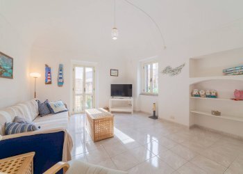 Foto 1 - Casa indipendente VIA ORIENTALE
 
13, Cupello - foto 1